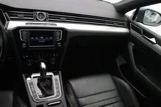 Volkswagen Passat, 1.4, 92 kW, bensiin, automaat, esivedu