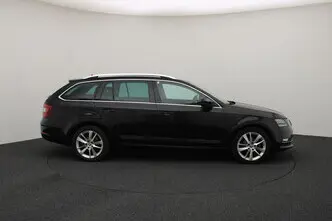 Škoda Octavia, 1.6, 85 kW, diesel, automatic, front-wheel drive