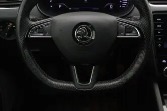 Škoda Octavia, 1.6, 85 kW, diesel, automatic, front-wheel drive