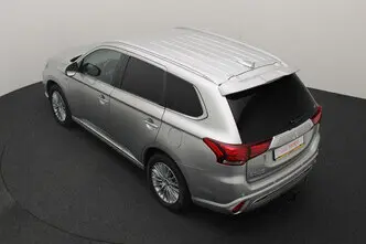 Mitsubishi Outlander, 2.4, 99 kW, plug-in hybrid, automatic, four-wheel drive