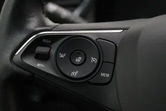 Opel Grandland X, 1.2, 96 kW, petrol, automatic, front-wheel drive