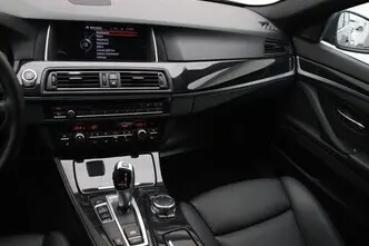 BMW 520, 2.0, 140 kW, diesel, automatic, rear-wheel drive
