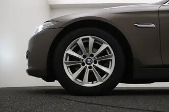 BMW 520, 2.0, 140 kW, diesel, automatic, rear-wheel drive
