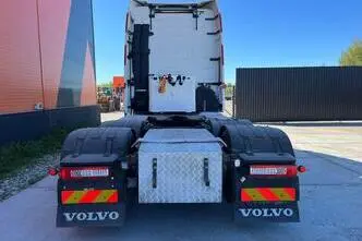 Volvo FH 16 750 6x2, 552 kW, diesel, automatic