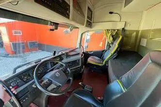 Volvo FH 16 750 6x2, 552 kW, diesel, automatic