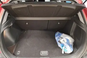 Hyundai Kona, дизель, автомат, передний привод