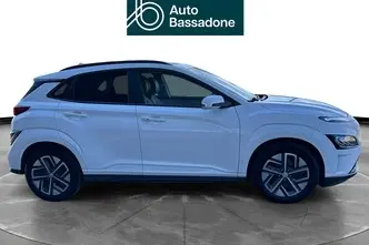Hyundai Kona, diesel, automatic, front-wheel drive