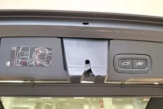 Volvo XC60, 2.0, 288 kW, pistikhübriid, automaat, nelikvedu