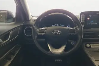 Hyundai Kona, diesel, automatic, front-wheel drive