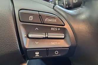Hyundai Kona, diesel, automatic, front-wheel drive