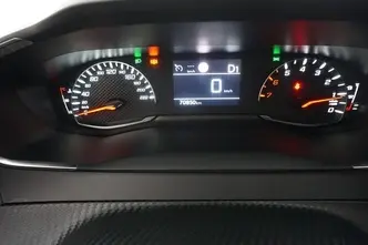 Peugeot 2008, 1.2, 96 kW, bensiin, automaat, esivedu