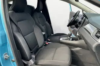 Renault Captur, 1.6, 117 kW, бензин, автомат, передний привод