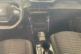 Peugeot e-2008, дизель, автомат, передний привод