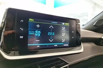 Peugeot e-2008, дизель, автомат, передний привод
