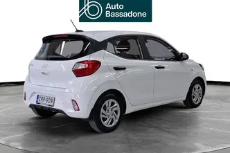 Hyundai i10, 1.0, 49 kW, petrol, manual, front-wheel drive