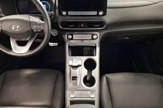 Hyundai Kona, diesel, automatic, front-wheel drive