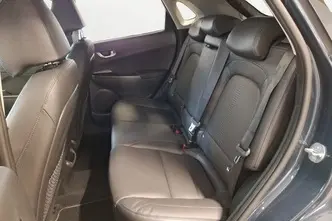 Hyundai Kona, diesel, automatic, front-wheel drive