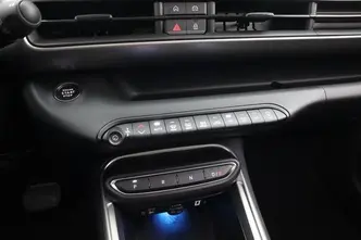 Jeep Avenger, 165 kW, diesel, automatic, front-wheel drive