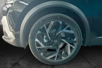 Renault Symbioz, 1.6, 105 kW, гибрид, автомат, передний привод
