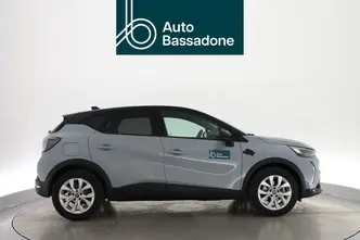 Renault Captur, 1.6, 105 kW, hybrid, automatic, front-wheel drive