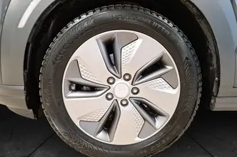 Hyundai Kona, diisel, automaat, esivedu