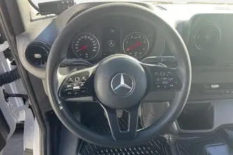 Mercedes-Benz Sprinter, 2.1, 120 kW, diesel, automatic, rear-wheel drive