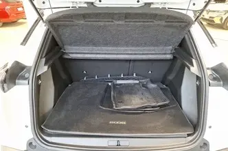 Peugeot e-2008, diisel, automaat, esivedu
