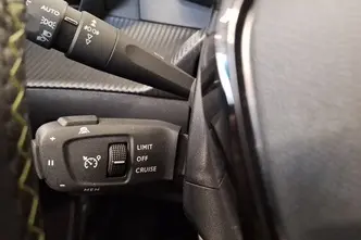 Peugeot e-2008, diisel, automaat, esivedu