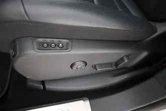 Citroën C5 Aircross, 1.6, 165 kW, pistikhübriid, automaat, esivedu