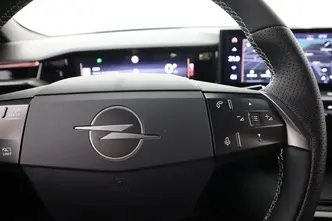 Opel Grandland, 1.2, 100 kW, hybrid, automatic, front-wheel drive