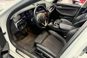 BMW 530, 2.0, 185 kW, pistikhübriid, automaat, nelikvedu