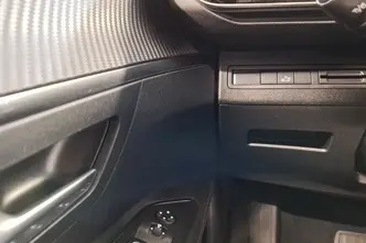 Peugeot 3008, 1.2, 96 kW, бензин, автомат, передний привод