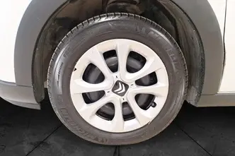 Citroën C3, 1.2, 61 kW, бензин, механическая, передний привод