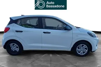 Hyundai i10, 1.0, 49 kW, petrol, manual, front-wheel drive