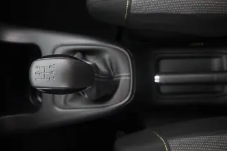 Citroën C3, 1.2, 61 kW, бензин, механическая, передний привод