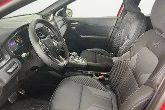 Renault Captur, 1.6, 105 kW, гибрид, автомат, передний привод