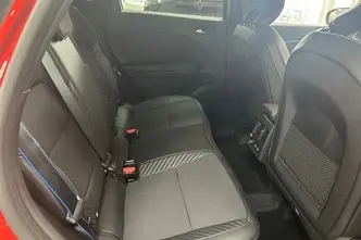 Renault Captur, 1.6, 105 kW, гибрид, автомат, передний привод