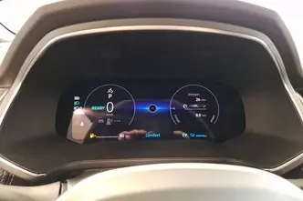 Renault Captur, 1.6, 105 kW, hübriid, automaat, esivedu