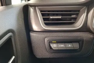 Renault Captur, 1.6, 105 kW, hübriid, automaat, esivedu