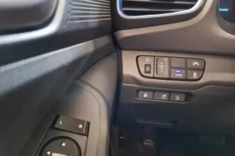 Hyundai IONIQ, 1.6, 77 kW, подключаемый гибрид, автомат, передний привод