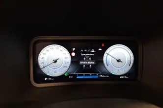 Hyundai Kona, дизель, автомат, передний привод