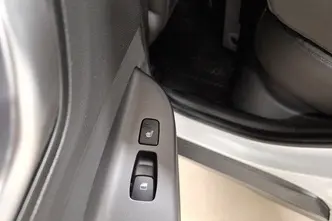 Hyundai Kona, дизель, автомат, передний привод