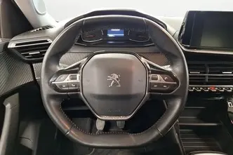 Peugeot 2008, 1.2, 74 kW, бензин, механическая, передний привод