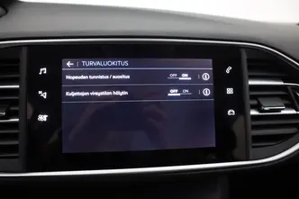 Peugeot 308, 1.2, 96 kW, бензин, автомат, передний привод