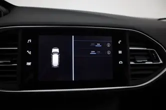 Peugeot 308, 1.2, 96 kW, бензин, автомат, передний привод