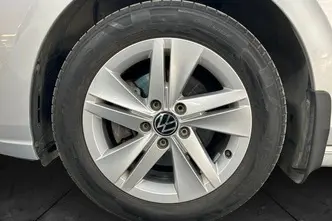 Volkswagen Golf, 1.0, 81 kW, гибрид, автомат, передний привод