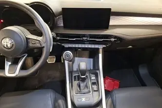 Alfa Romeo Tonale, 1.5, 96 kW, гибрид, автомат, передний привод