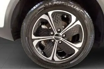 Kia XCeed, 77 kW, automaat, esivedu