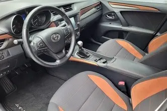 Toyota Avensis, 1.8, 108 kW, bensiin, manuaal, esivedu