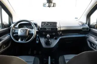 Toyota Proace, 1.5, 75 kW, diisel, manuaal, esivedu